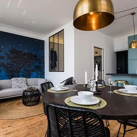 Blue Moon Keyweek Seafront With Large Terrace And Parking Apartment *
