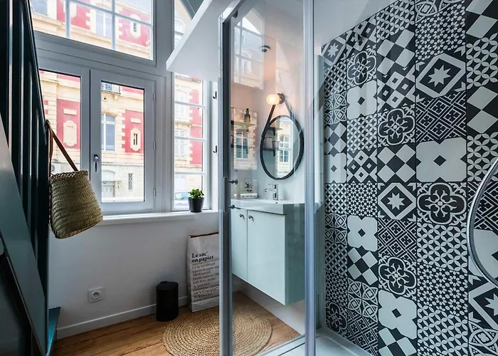 Blue Moon Keyweek Seafront With Large Terrace And Parking *