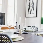 Blue Moon Keyweek Seafront With Large Terrace And Parking Apartmán *